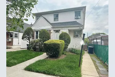 1649 200th Street, Bayside, NY 11360 - Photo 27