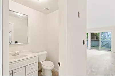 1905 Magnolia Walk, Poughkeepsie, NY 12603 - Photo 17