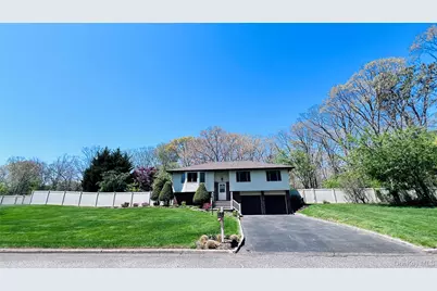 84 Henearly Drive, Miller Place, NY 11764 - Photo 3