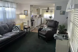 525 Riverleigh Ave, Riverhead, NY 11901 - Photo 7