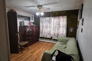 60-74 54th Pl, Maspeth, NY 11378 - Photo 5