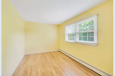 30 Fort Hill Road, Huntington, NY 11743 - Photo 23