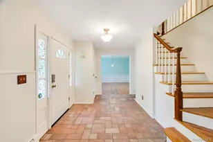 30 Fort Hill Rd, Huntington, NY 11743 - Photo 7