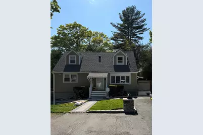 13 Cedarwood Drive, Huntington Station, NY 11746 - Photo 1