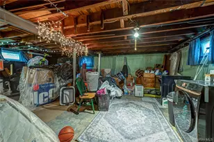 31 Locust St, Westbury, NY 11590 - Photo 13