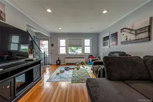 31 Locust St, Westbury, NY 11590 - Photo 5