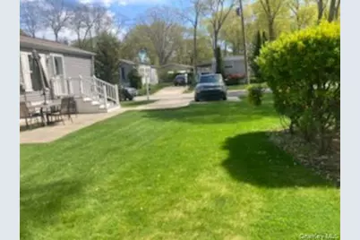 1661 Old Country Road #49, Riverhead, NY 11901 - Photo 3