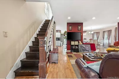 56 Sycamore Street, Patchogue, NY 11772 - Photo 3