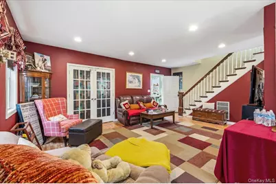 56 Sycamore Street, Patchogue, NY 11772 - Photo 7