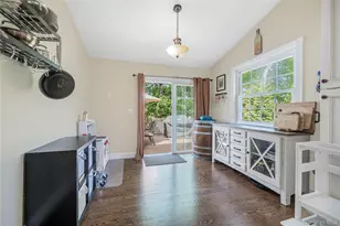 32 Chaucer St, Hartsdale, NY 10530 - Photo 21