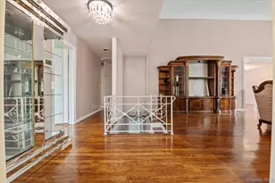 916 Lawrence Ct, Woodmere, NY 11581 - Photo 11