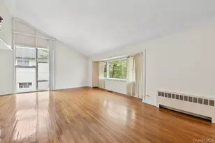 916 Lawrence Ct, Woodmere, NY 11581 - Photo 15