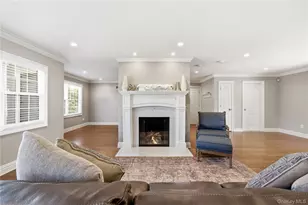 48 Iroquois St E, Massapequa, NY 11758 - Photo 5