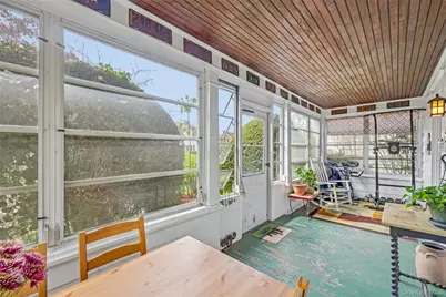 148 Willis Court, Woodmere, NY 11598 - Photo 5