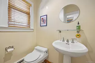 148 Willis Ct, Woodmere, NY 11598 - Photo 17