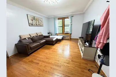 42-11 Kissena Boulevard #4A, Flushing, NY 11355 - Photo 3