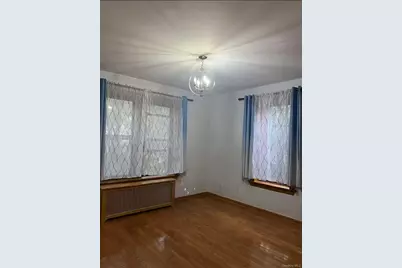 42-11 Kissena Boulevard #4A, Flushing, NY 11355 - Photo 7