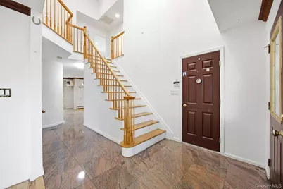 16 6th Avenue, New Hyde Park, NY 11040 - Photo 13