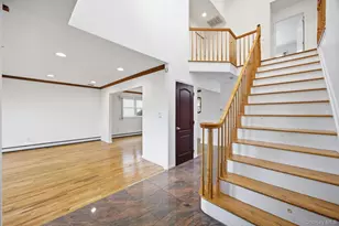 16 6th Ave, New Hyde Park, NY 11040 - Photo 3