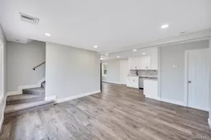 446 Riviera Dr, Mastic Beach, NY 11951 - Photo 7