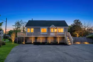 446 Riviera Dr, Mastic Beach, NY 11951 - Photo 27