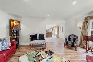 [Address not provided], Hauppauge, NY 11788 - Photo 13