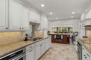 [Address not provided], Hauppauge, NY 11788 - Photo 3