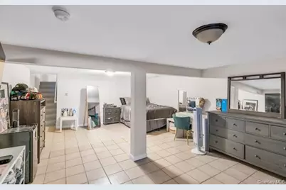 31 Peak Street, Ronkonkoma, NY 11779 - Photo 23