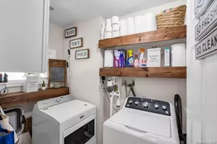 31 Peak St, Ronkonkoma, NY 11779 - Photo 19