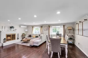 31 Peak St, Ronkonkoma, NY 11779 - Photo 17