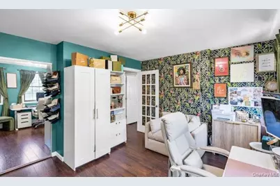31 Peak Street, Ronkonkoma, NY 11779 - Photo 13