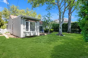 114 Campbell St, New Hyde Park, NY 11040 - Photo 15