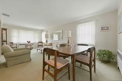 3903 Lincoln Street, Seaford, NY 11783 - Photo 9