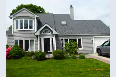 20 Daisy Lane, Levittown, NY 11756 - Photo 1