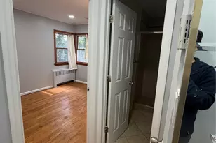 140 Wickshire Dr, East Meadow, NY 11554 - Photo 15