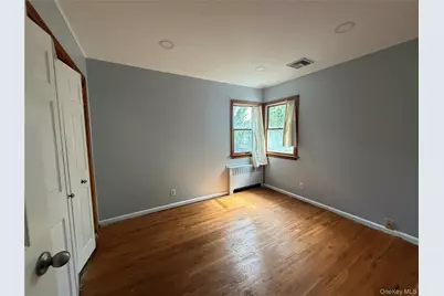 140 Wickshire Drive, East Meadow, NY 11554 - Photo 13