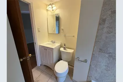 140 Wickshire Drive, East Meadow, NY 11554 - Photo 25