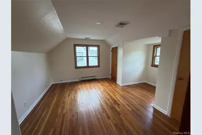 140 Wickshire Drive, East Meadow, NY 11554 - Photo 23