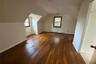 140 Wickshire Dr, East Meadow, NY 11554 - Photo 21
