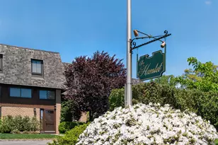 22 The Hamlet, Pelham, NY 10803 - Photo 31