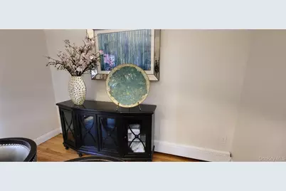 85 Bushey Avenue, Yonkers, NY 10710 - Photo 9