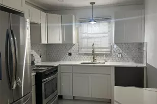 163-21 Phroane Ave, Jamaica, NY 11433 - Photo 5