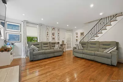 79 Raff Avenue, Floral Park, NY 11001 - Photo 9