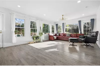 [Address not provided], Scarsdale, NY 10583 - Photo 9