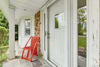 237 Cedar Road, East Northport, NY 11731 - Photo 5