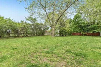 237 Cedar Road, East Northport, NY 11731 - Photo 39