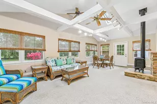 237 Cedar Rd, East Northport, NY 11731 - Photo 17