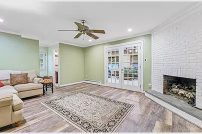 237 Cedar Road, East Northport, NY 11731 - Photo 7