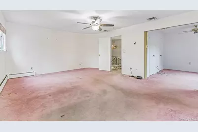 237 Cedar Road, East Northport, NY 11731 - Photo 25