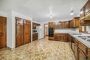 4 Carol Ln, Mamaroneck, NY 10543 - Photo 23